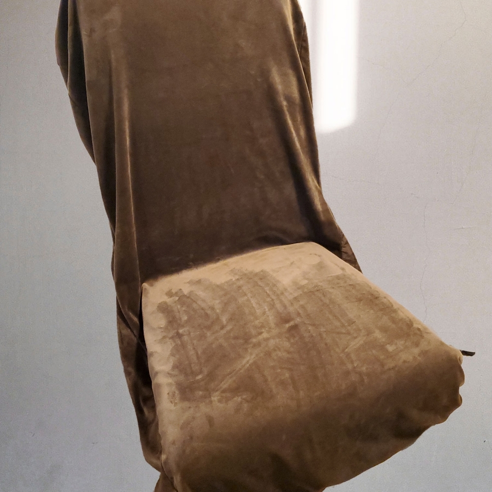 Velvet Chair Covers - Picture 2 of 3